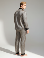 Men’s Silk-Feel Pajama Set – Long Sleeve Satin-Look Sleepwear with Elegant Pattern