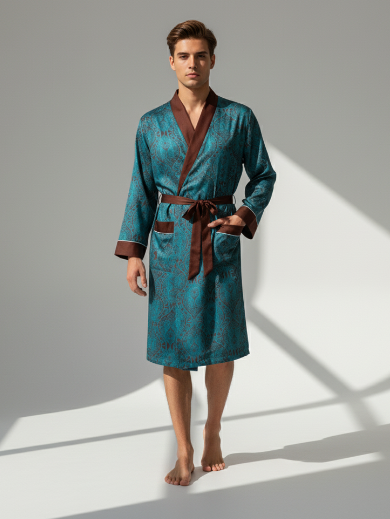 Men’s Silk-Like Robe – Luxurious Paisley Pattern Sleepwear