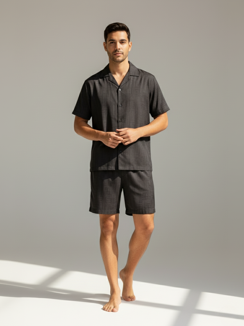 Men’s Ice Silk Pajama Set – Short Sleeve Loose Fit Sleepwear & Homewear Suit