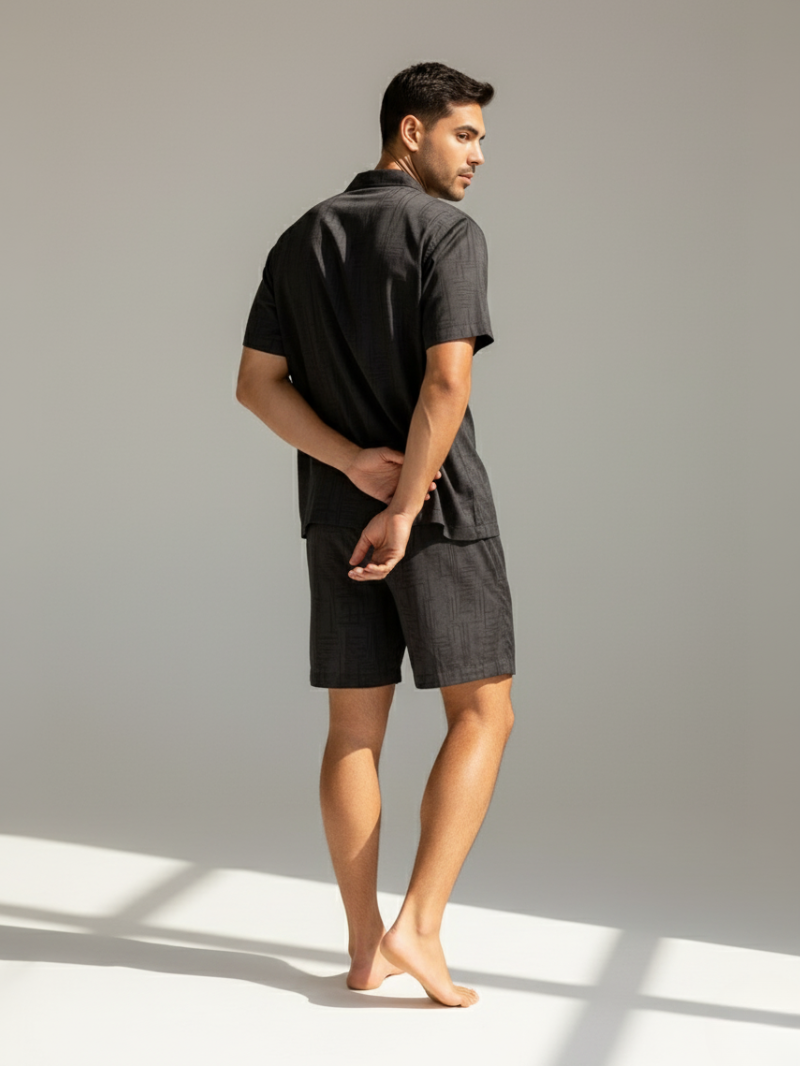 Men’s Ice Silk Pajama Set – Short Sleeve Loose Fit Sleepwear & Homewear Suit